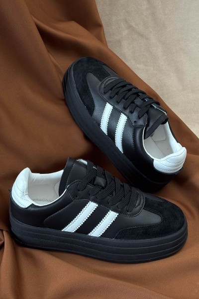 Кроссовки женские демисезонные, цвет черно-белый, 248RCX1580