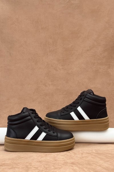 Кроссовки женские демисезонные, цвет черно-белый, 248RWA180-5