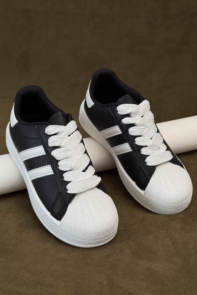 Кроссовки женские демисезонные, цвет черно-белый, 248RBK10-2