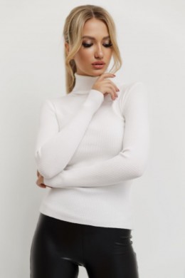 Стильний жіночий гольф у рубчик, колір білий, 204R001